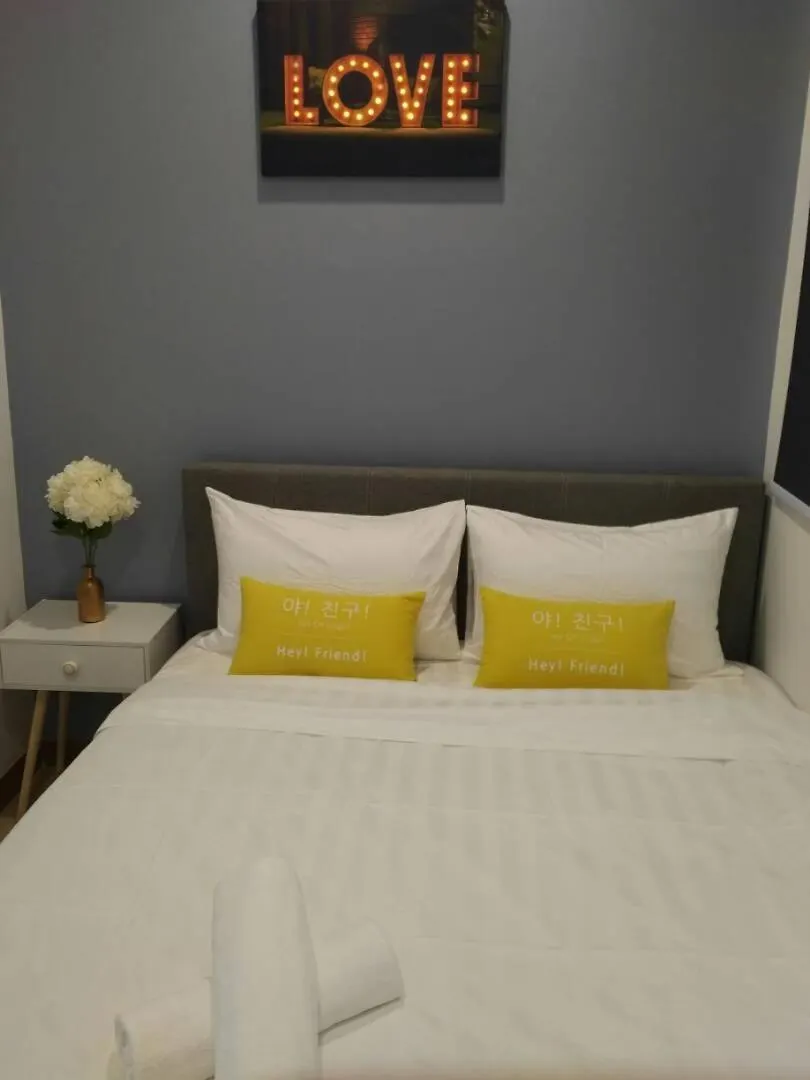 Kozy Suites At The Wave Residences , Melaka Netflix 0*, Malacca