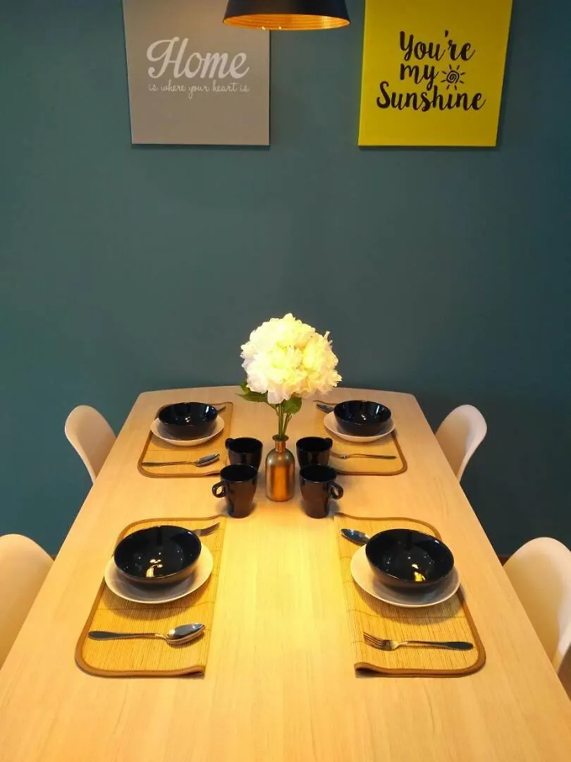 Kozy Suites At The Wave Residences , Melaka Netflix